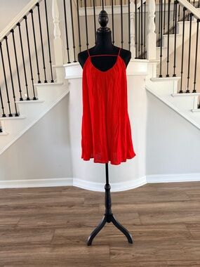 🌺NWT superdown Red Mini Medium Revolve Flowy Backless🌺